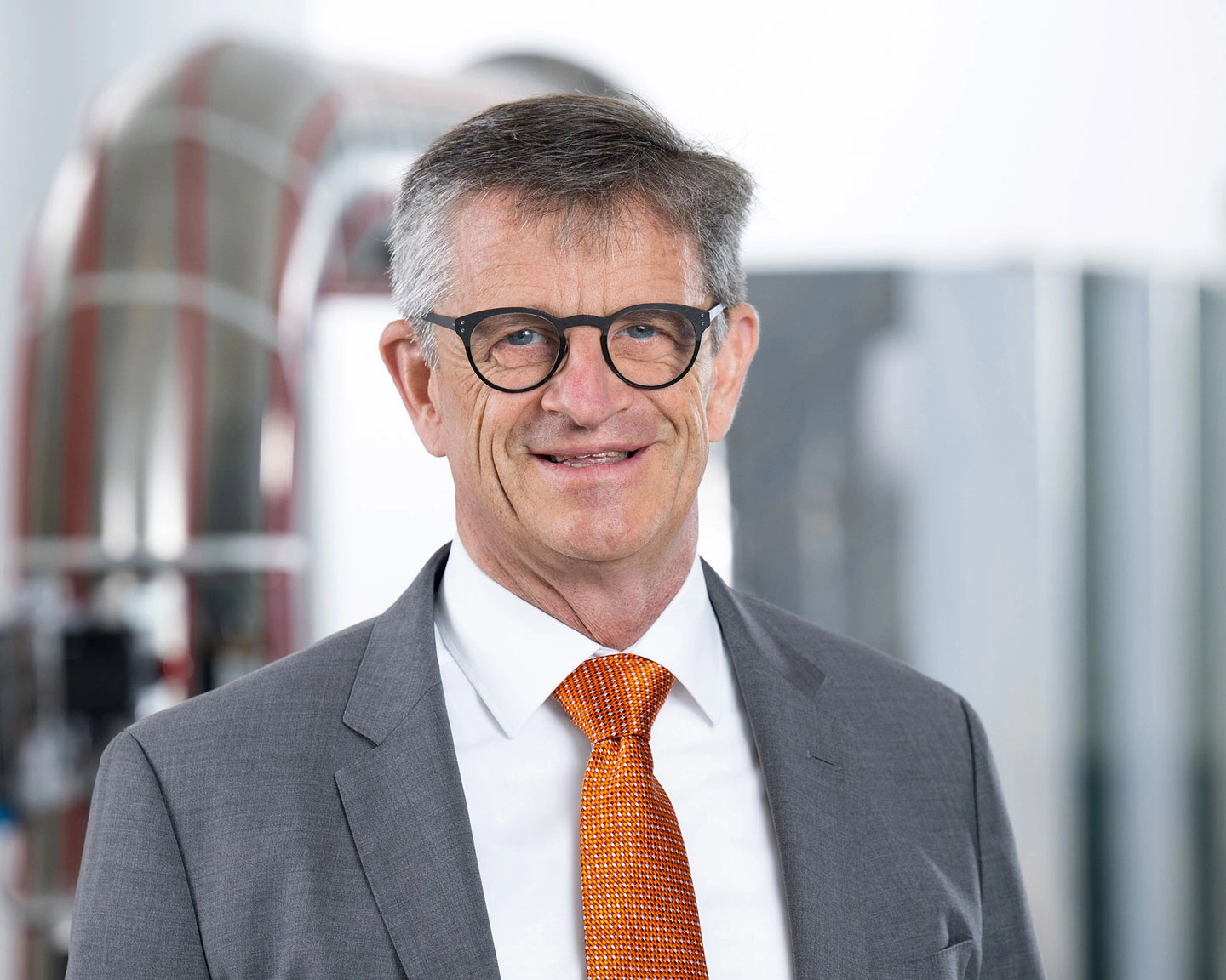 Dr. Martin U. Schefter, CEO